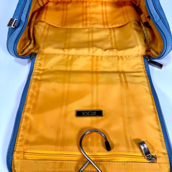 Tumi Blue Ballistic Nylon Toiletry Hanging Travel Kit (unisex) - Picture 8 of 11